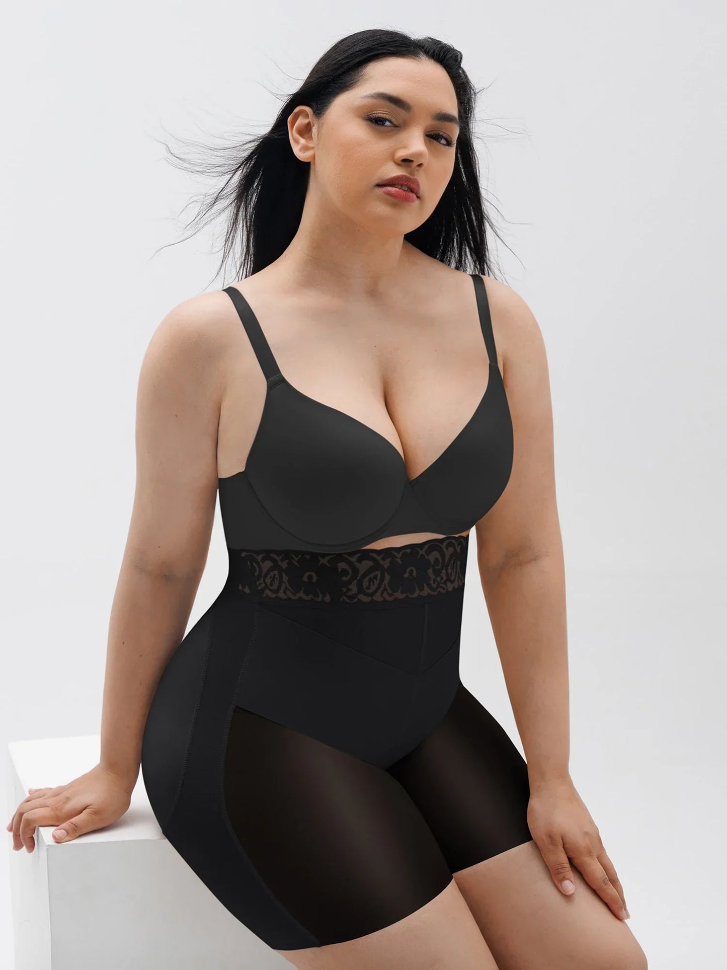 🏆LUCKYSONG® Butt Lift Ultra-Stretch V-Band Shaper Short🪻