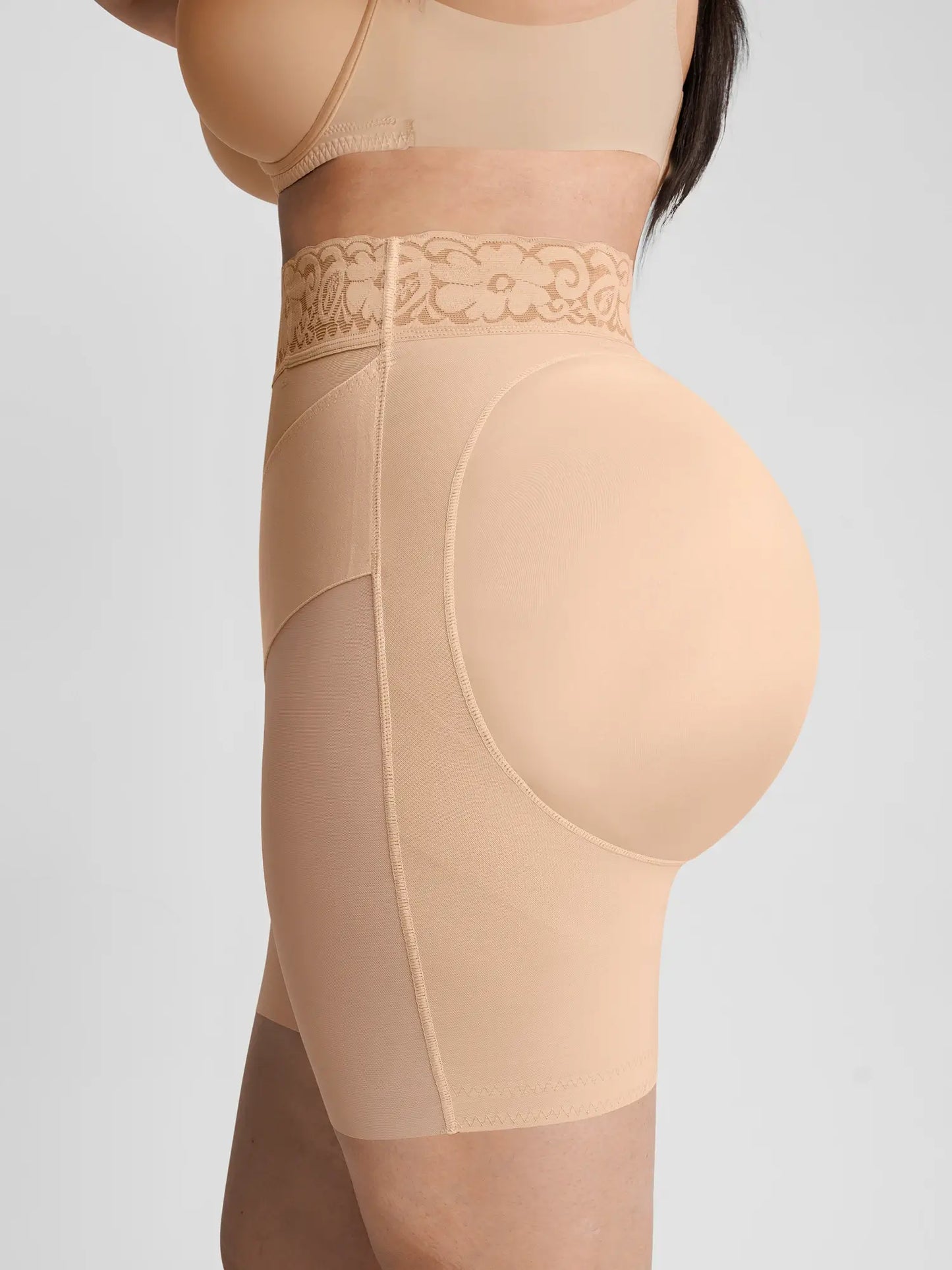 🏆LUCKYSONG® Butt Lift Ultra-Stretch V-Band Shaper Short🪻