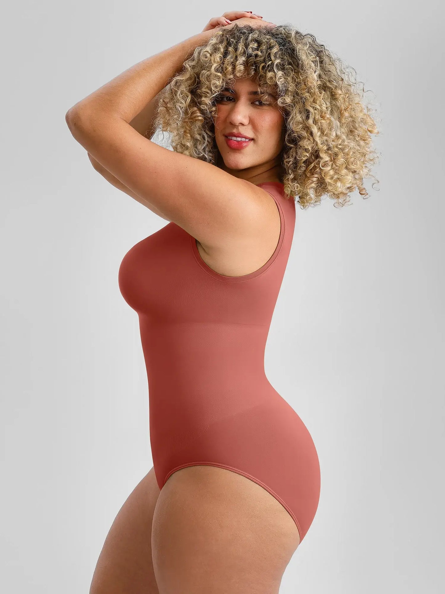 🏆LUCKYSONG®  Scoop Neck Buttery Seamless Everyday Bodysuit🪻